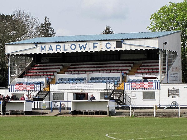 Alfred Davis Memorial Ground - Marlow, Buckinghamshire