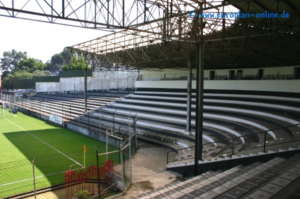 Estádio Abel Alves de Figueiredo - Santo Tirso