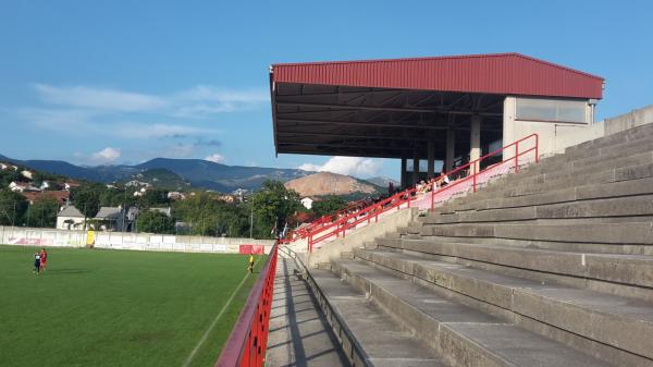 Stadion Mavrinci  - Čavle   