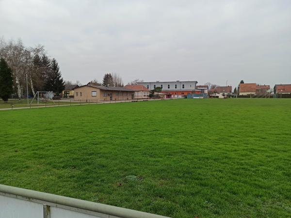 Sportanlage Hochstetter Straße - Dettenheim-Liedolsheim