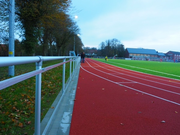 Stadion an der Peldemühle - Esens