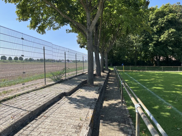 Walter Kraft Stadion - Worms-Horchheim