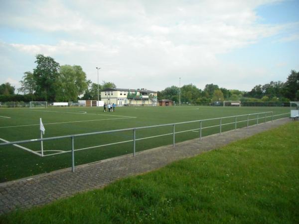 Franz-Hage-Stadion Nebenplatz 2 - Bellheim