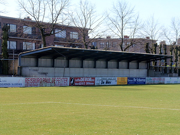 Stadion De Visputten - Antwerp-Hoboken