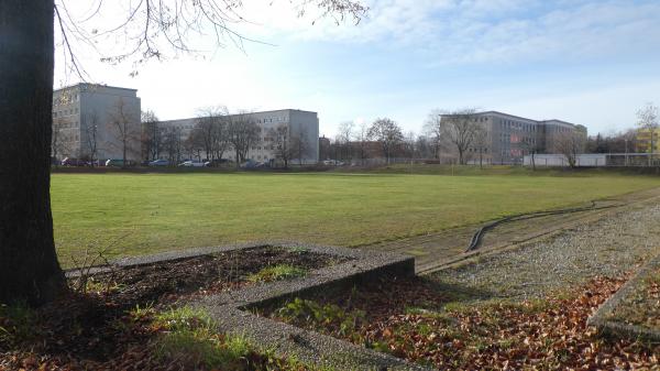 Sportplatz Elisabeth-Wolf-Straße - Cottbus-Sandow