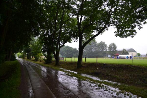 Sportplatz Schwaaner Landstraße - Benitz