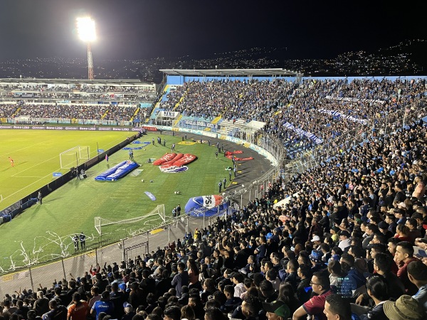 Estadio Nacional Chelato Uclés - Tegucigalpa