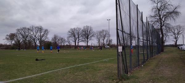 Sportanlage Kuckucksweg B-Platz - Wedemark-Elze