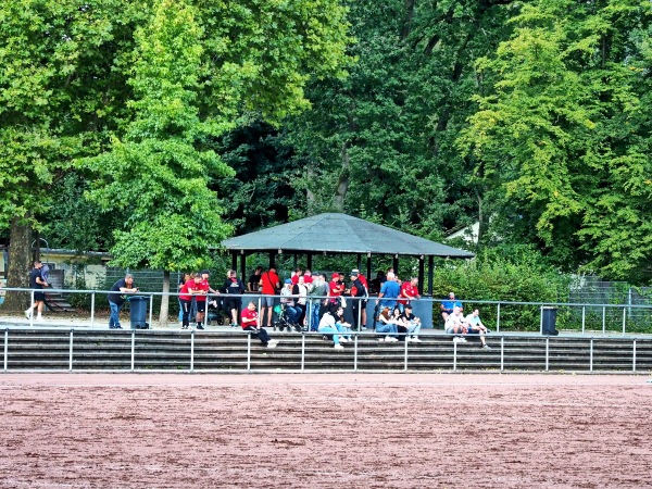 Sportplatz Im Emscherbruch 70 - Gelsenkirchen-Resser Mark