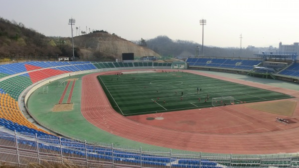 Dongducheon Stadium - Dongducheon
