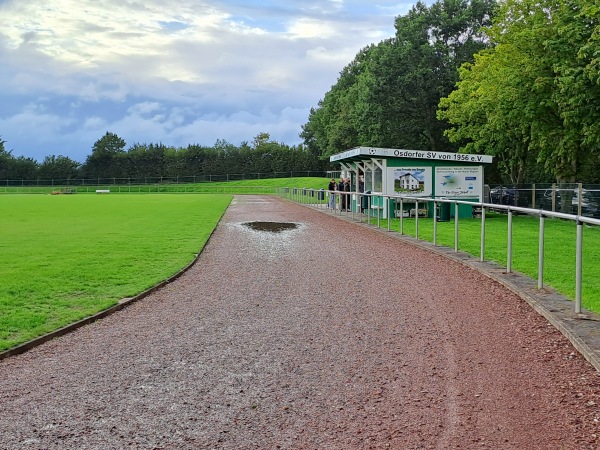 Sportanlage an der Schule - Osdorf