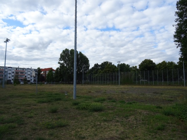 Willi-Sänger-Sportanlage Platz 3 - Berlin-Treptow