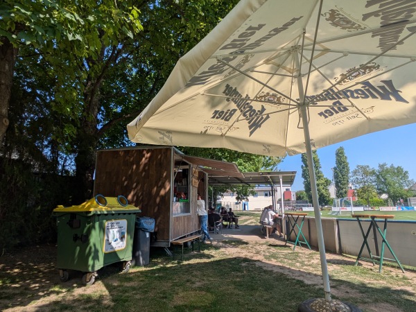 Sportplatz Essling - Wien