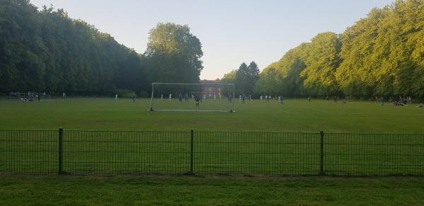 Sportplatz im Schloßgarten - Plön