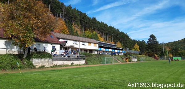 Sportgelände Bühl - Lenningen-Unterlenningen