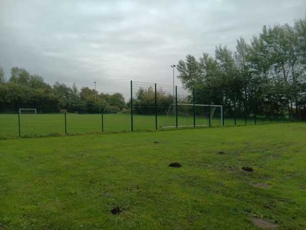 Sportplatz Aukamp - Osterrönfeld