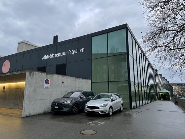 Dreifach-Sporthalle im Athletik Zentrum St. Gallen - St. Gallen