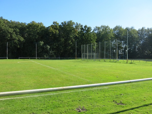 Sportplatz an der B190 - Salzwedel-Pretzier