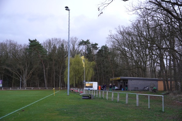 Okerstadion - Hillerse-Volkse