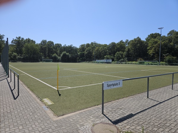 SANA Sportpark Platz 3 - Offenbach/Main