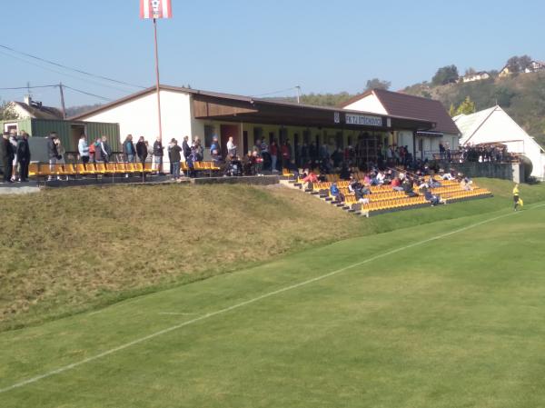 Stadion Štěchovice - Štěchovice u Prahy