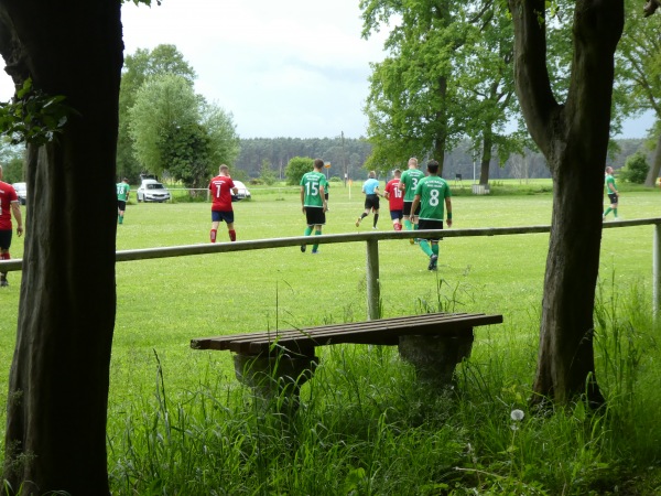 Sportplatz am Schloß - Kasel-Golzig