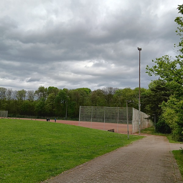 Sportanlage am Mauspfad - Köln-Höhenhaus