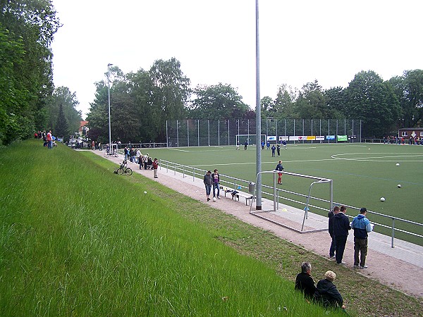 Bezirkssportanlage Riekbornweg - Hamburg-Schnelsen