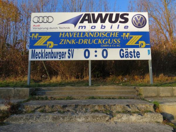 Stadion an der Mühle - Dorf Mecklenburg