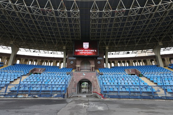 Vazgen Sargsyan anvan Hanrapetakan Marzadasht - Yerevan