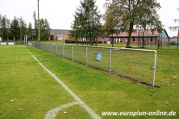 Sport- & Gemeindezentrum Altlüdersdorf - Gransee-Altlüdersdorf