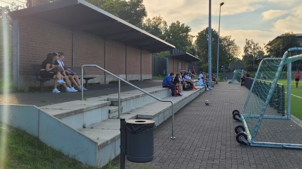 Sportanlage Am Kronenbusch Platz 2 - Wesseling