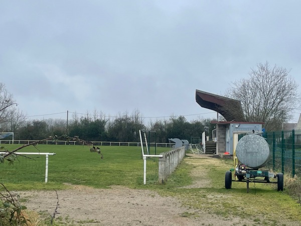 Stade Municipal de Manom - Manom