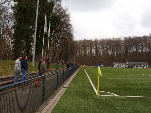 Rather Waldstadion Nebenplatz - Düsseldorf-Rath