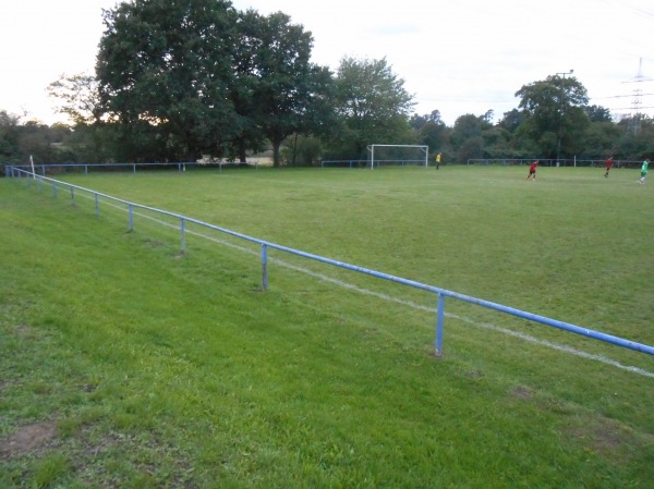 Vautenbruchstadion Nebenplatz - Karlsruhe-Rüppurr