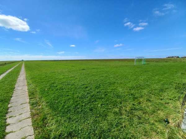 Hooger Fussballplatz - Hallig Hooge