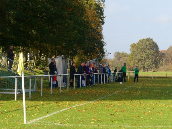Sportanlage Großenhainer Straße Platz 2 - Ebersbach bei Großenhain-Kalkreuth
