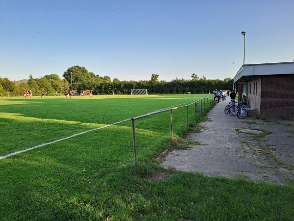 Sportplatz Bredenbek B - Bredenbek