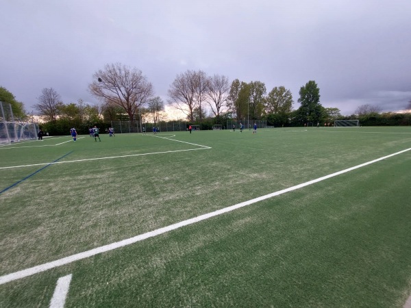 Sportplatz Finksweg - Hamburg-Finkenwerder