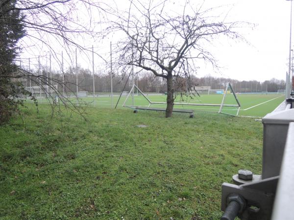 Sportanlage Hans-Böckler-Straße Platz 2 - Frankfurt/Main-Unterliederbach