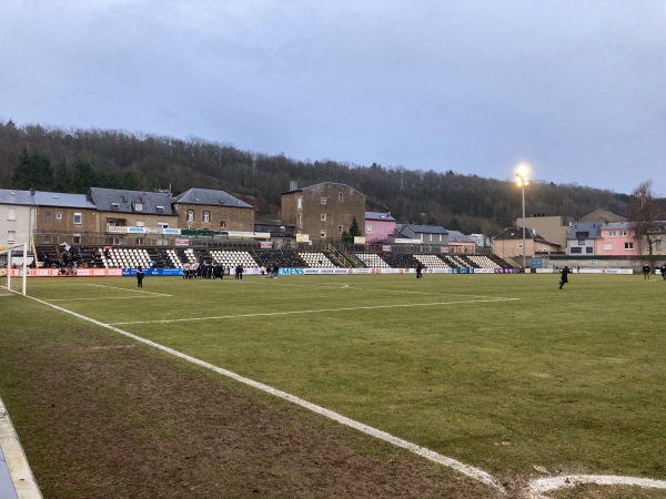 Stade de la Frontière - Esch-Uelzecht (Esch-sur-Alzette)