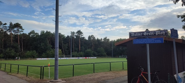 Walter-Grehl-Platz - Neustadt/Rübenberge-Mardorf