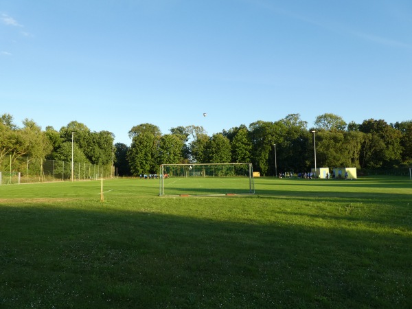 Sportanlage Am Frauenbuschacker Platz 2 - Mittenwalde