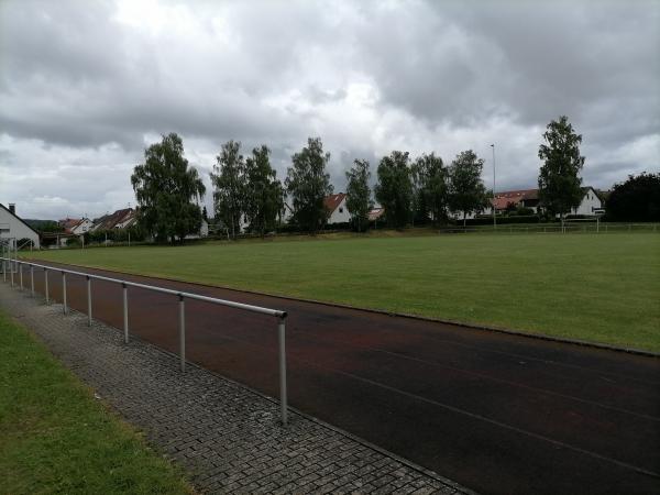 Sportplatz an der Schule - Bachhagel