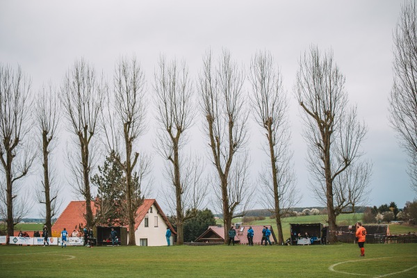 Sportplatz Hinter der Schule - St. Gangloff