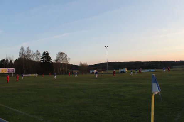 Sportplatz Pirker Weg - Hof/Saale-Wölbattendorf
