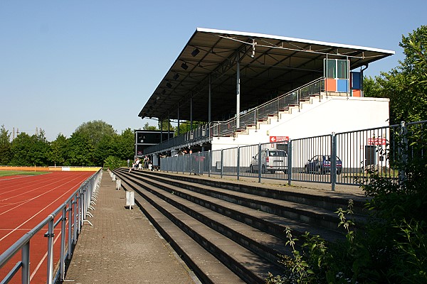 Stadion am Salzgittersee - Salzgitter-Lebenstedt-Bruchtmarsen