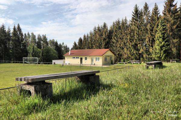 Sportplatz auf der Eichhalde - Burladingen-Hörschwag