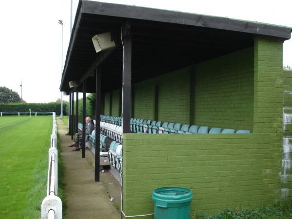 Willen Road - Newport Pagnell, Buckinghamshire