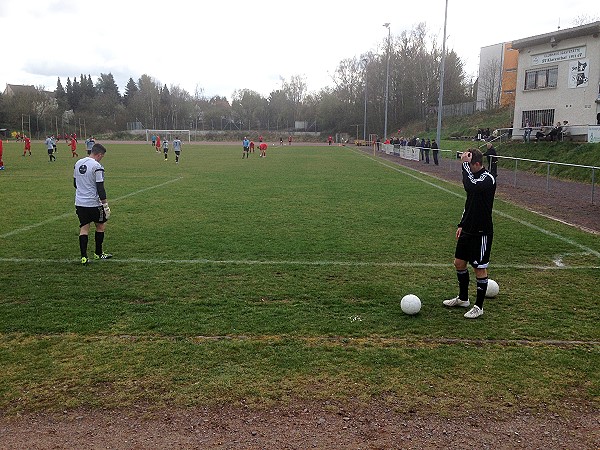 Sportplatz an der Schule - Saarbrücken-Klarenthal